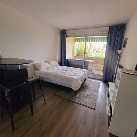 Studio 237 Port Camargue, Piscine, Climatisation, 2 Personnes Le Grau-du-Roi Exterior photo